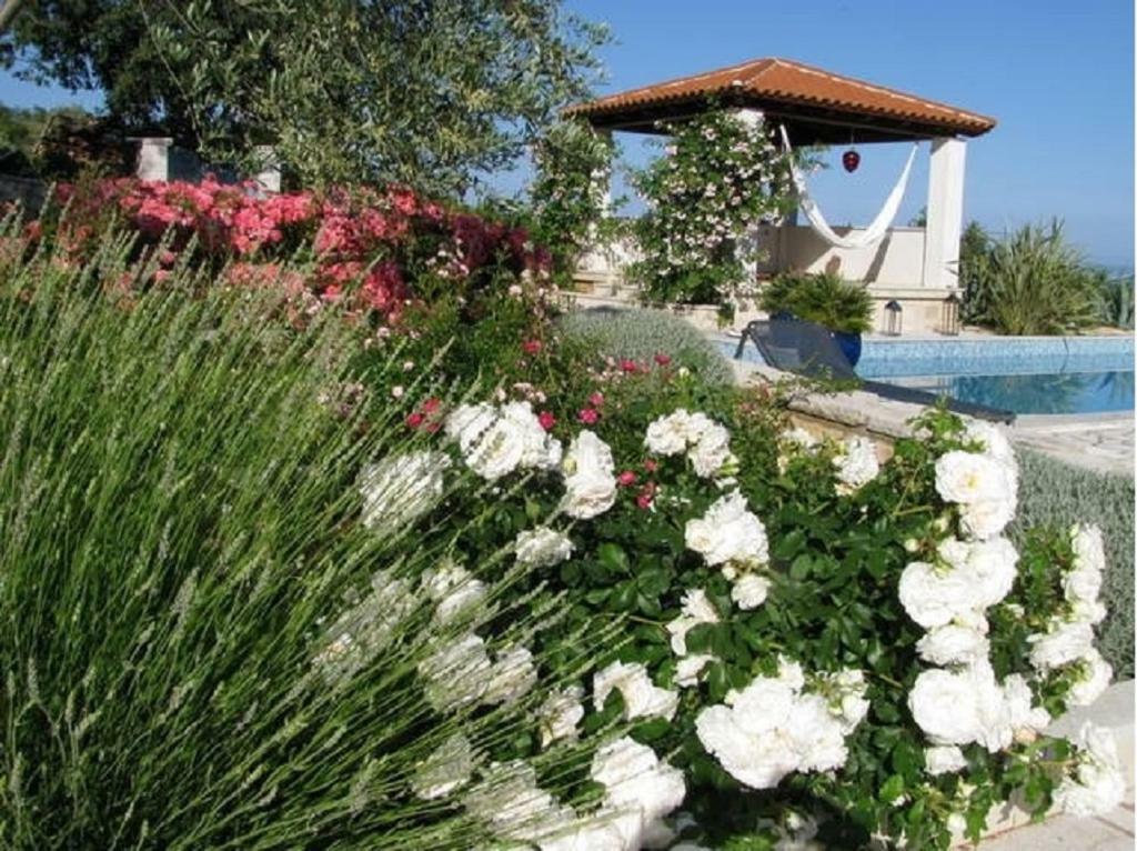 Piccolo Paradiso Martina Ngoại thất bức ảnh